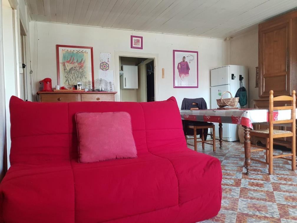 Le Maquis Villa Charmes  Exterior foto