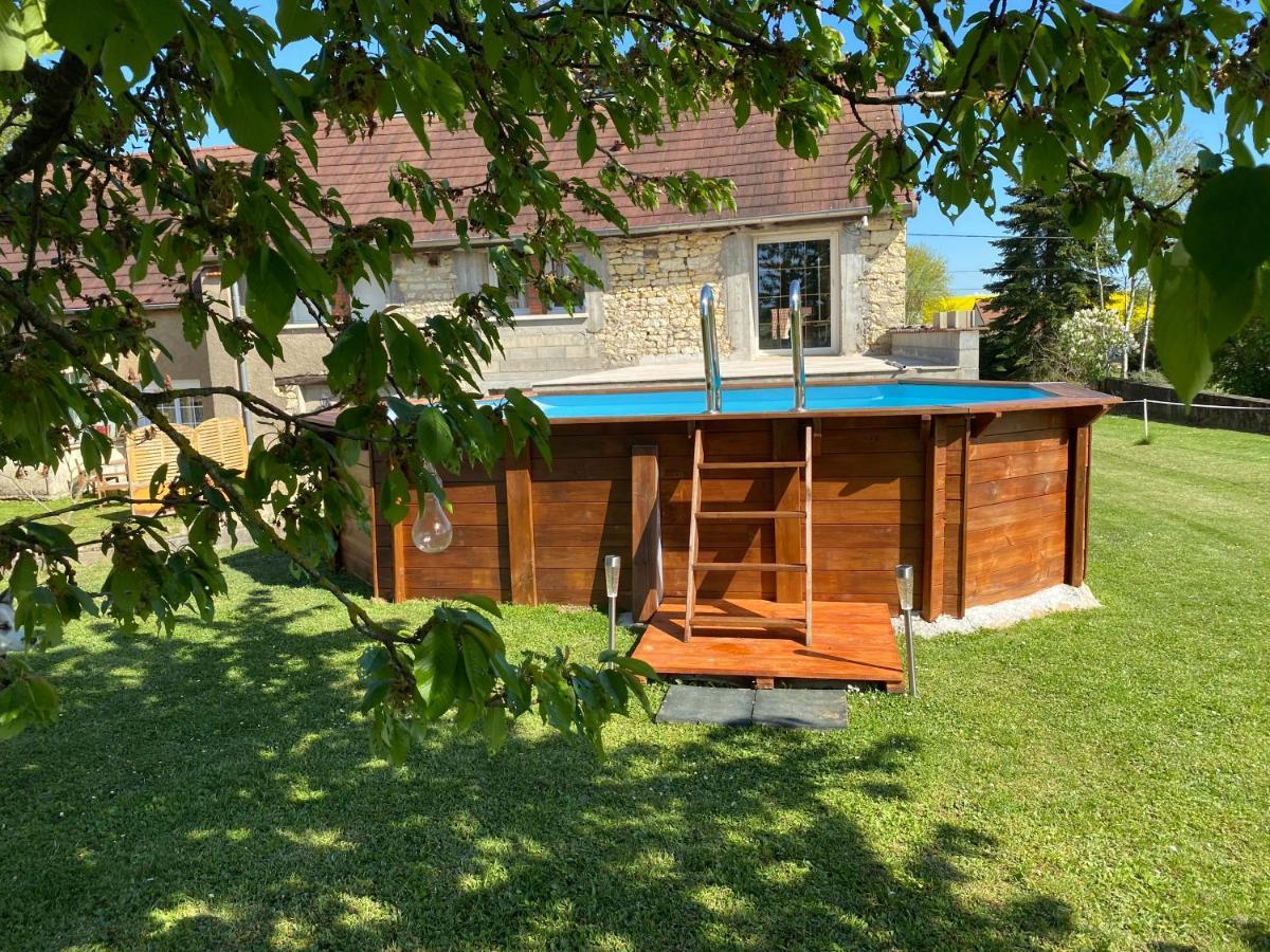 Le Maquis Villa Charmes  Exterior foto